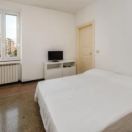 318 - Il Rifugio Sul Porto, A Pochi Passi Dal Lungomare E Dal Centro Di *